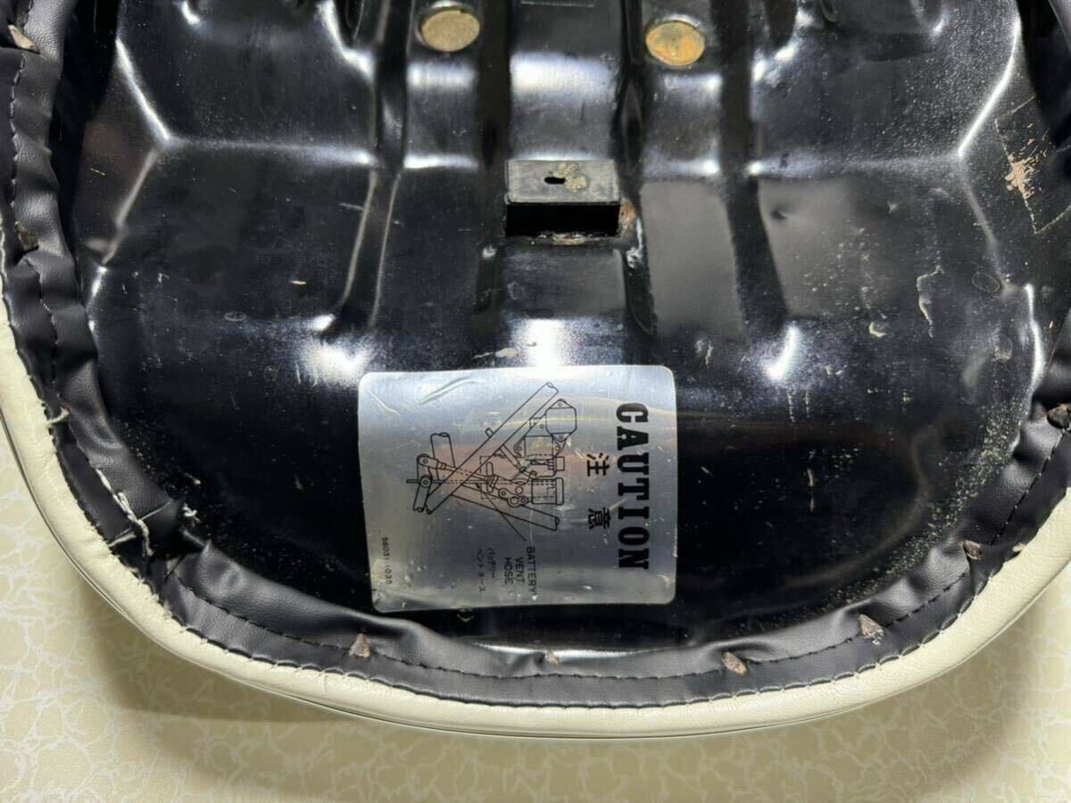 z1 z2 z750four kz900 カワグチシート 川口シート 猫背シート 白 z1 z2 z750four kz900 カワグチシート 川口シート 猫背シート 白