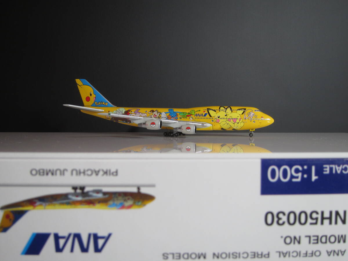 ◆ＡＮＡ [JA8957] ＰＩＫＡＣＨＵ　ＪＵＭＢＯ◆NH50030 [1:500]◆Ｂ７４７－４００