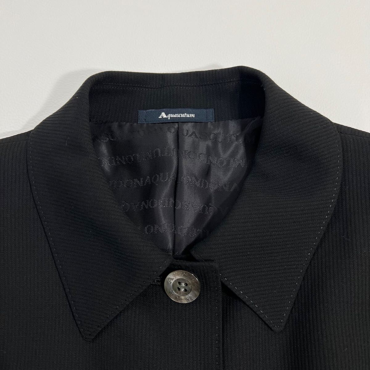 美品 Aquascutum アクアスキュータム ステンカラージャケット ブラック　ロゴボタン　シンプル アウター　トップス レディース