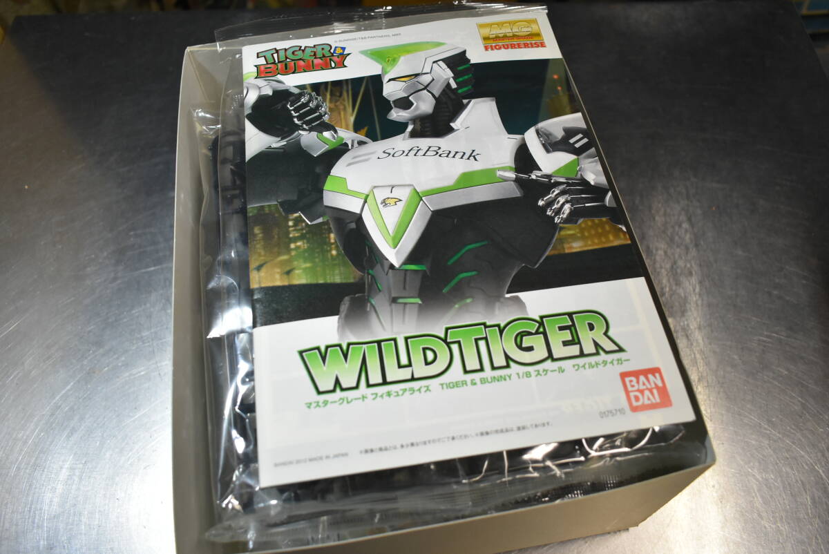Qp941 Bandai 1:8 MG Figure-rise Tiger & Bunny Wild Tiger Qp941 Bandai 1:8 MG Figure-rise Tiger & Bunny Wild Tiger