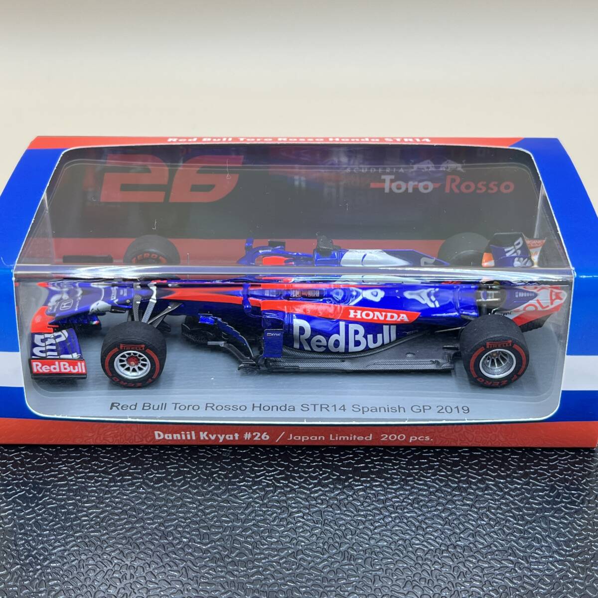 8500円 スパーク 1/43 Red Bull Honda STR14 Spanish GP 2019 8500円 スパーク 1/43 Red Bull Honda STR14 Spanish GP 2019