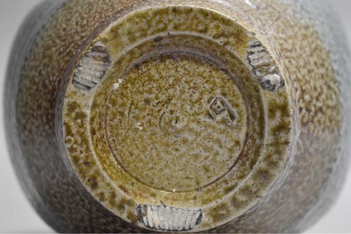 専用 島岡達三 白泥象嵌 角瓶 高さ約16.3㎝ タウオ 東さ7-0607① Yahoo!オークション - 【英】A1610 島岡達三 塩釉象嵌縄文扁壺