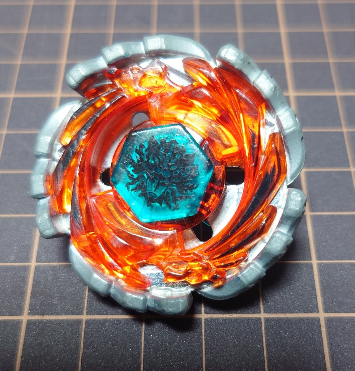 激レア!中古品 ルネードヘラクレオ105F (未使用のステッカー 激レア!中古品 ルネードヘラクレオ105F (未使用のステッカー