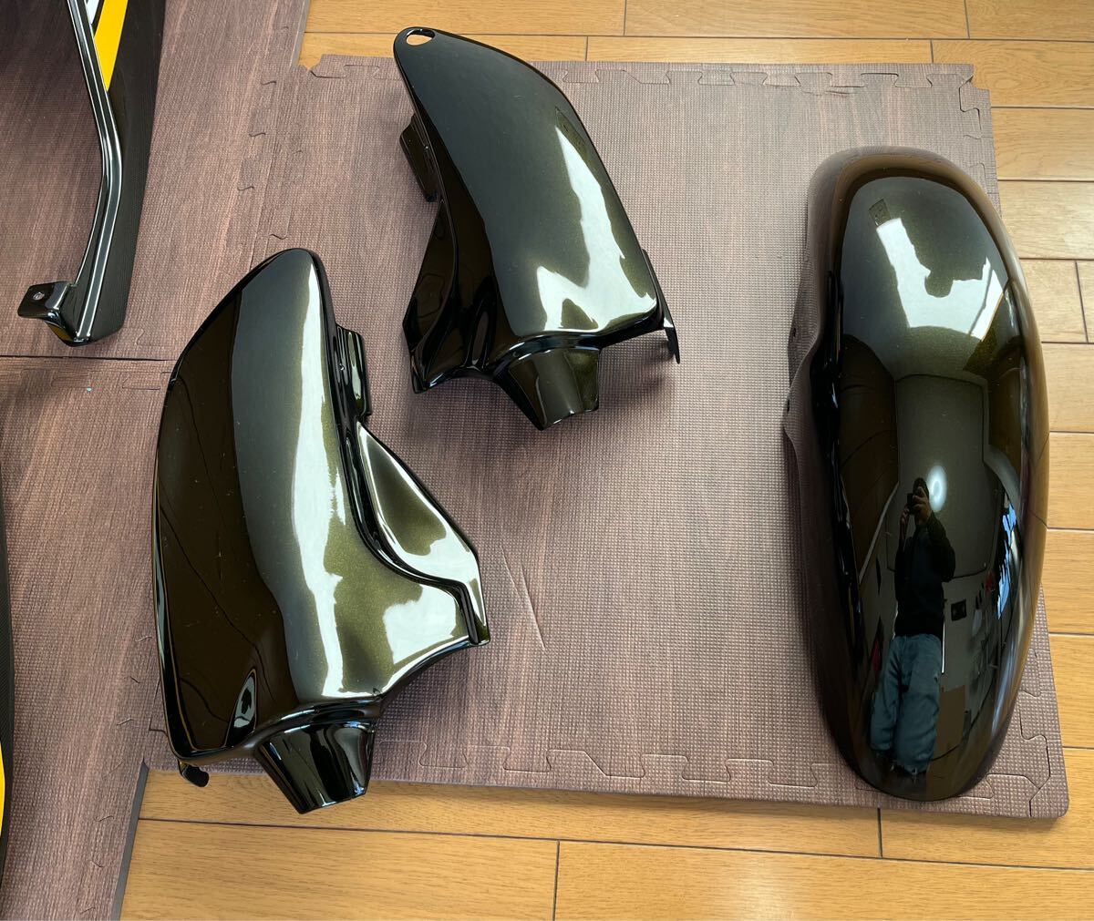 ゼファー400 タイガーカラー 外装セット 塗装後未使用 ゼファー400 タイガーカラー 外装セット 塗装後未使用