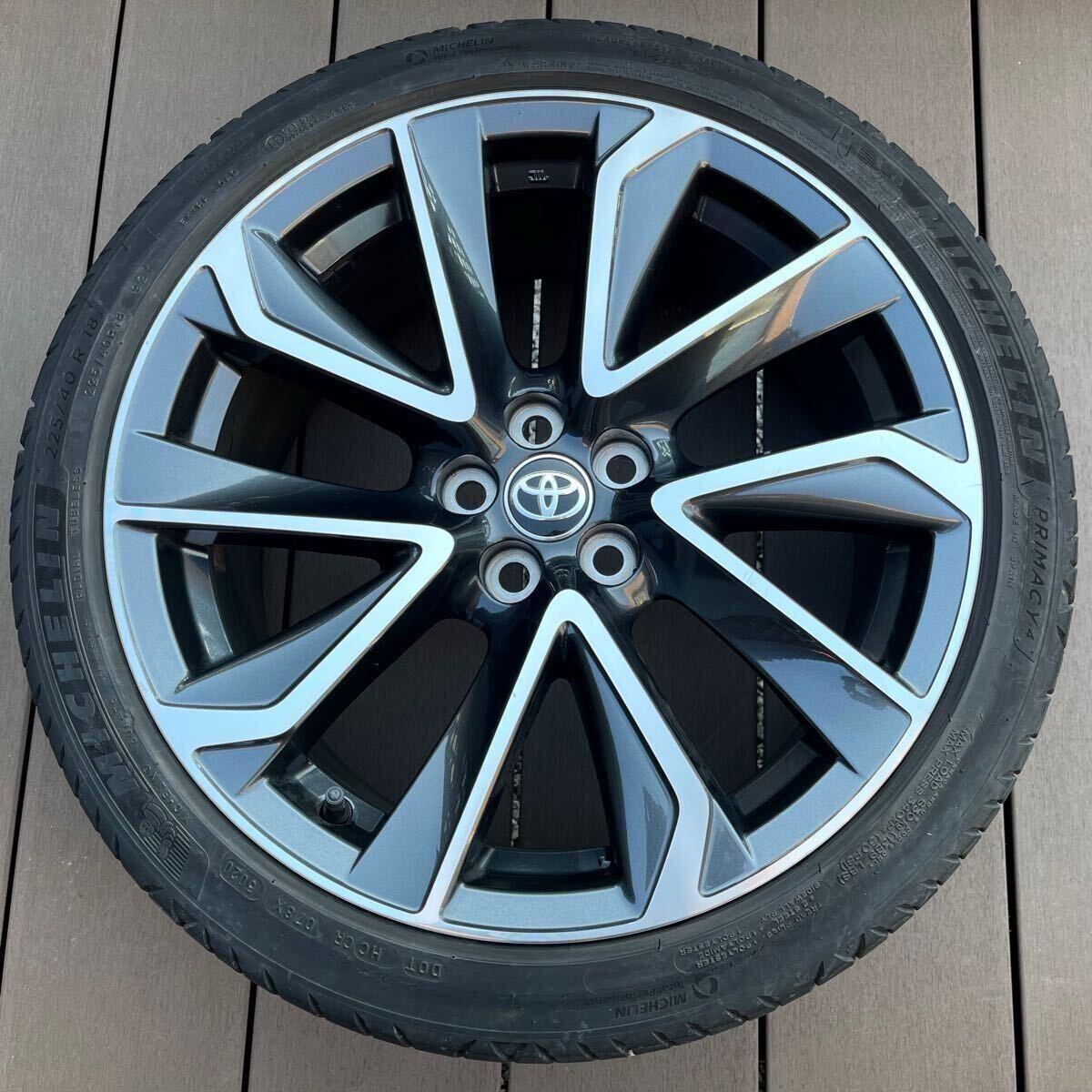 トヨタ 純正 ホイール 18×8J +40 PCD 100 5H 4本 タイヤ 225/40 トヨタ 純正 ホイール 18×8J +40 PCD 100 5H 4本 タイヤ 225/40