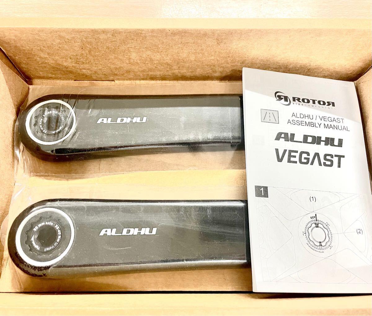 希少!【新品】ROTOR ALDHU CARBON 155mm クランクアーム