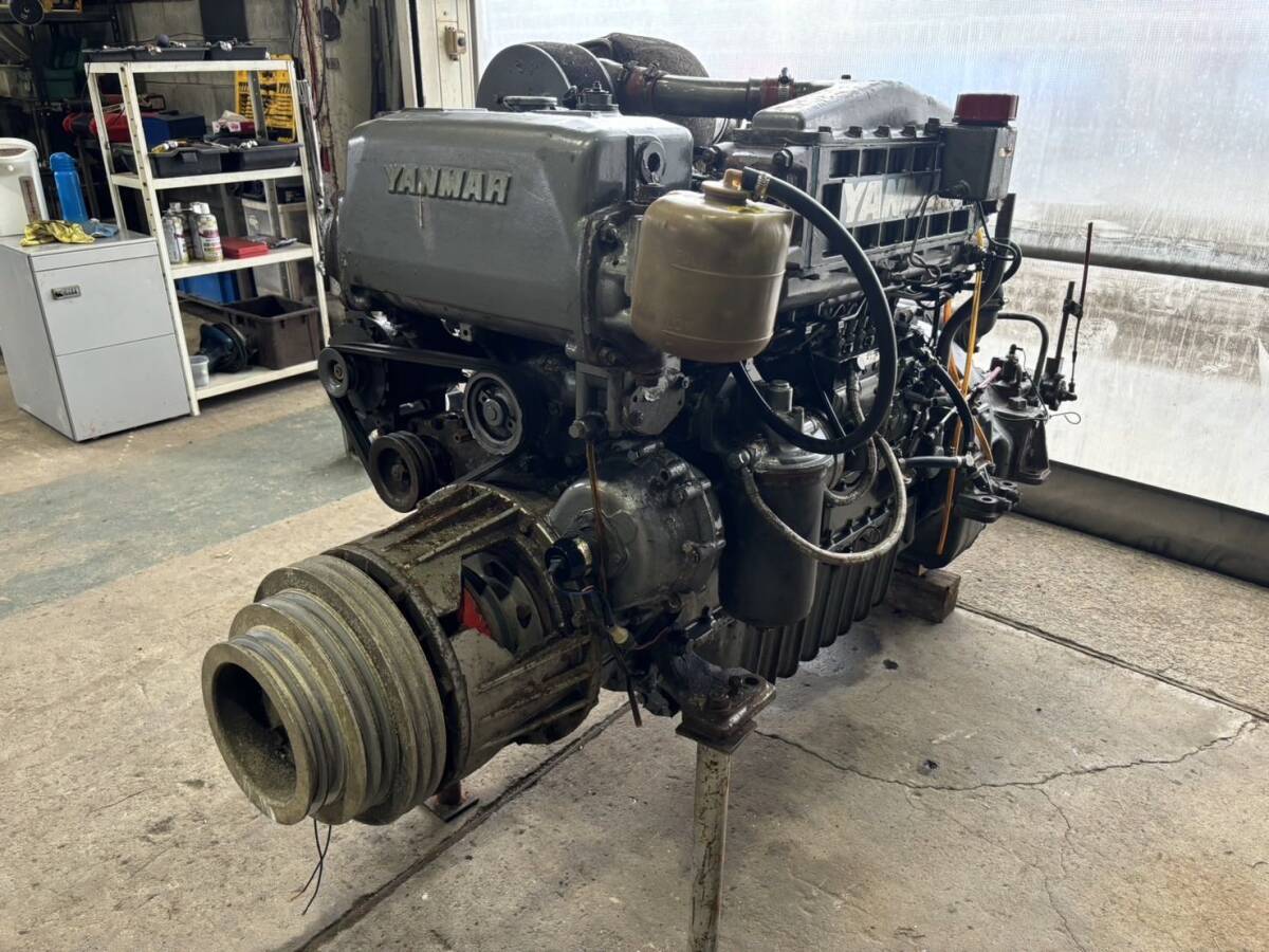 yanmar ヤンマー船内機 6CHK-HT 155馬力 最大180馬力 減速比 yanmar ヤンマー船内機 6CHK-HT 155馬力 最大180馬力 減速比