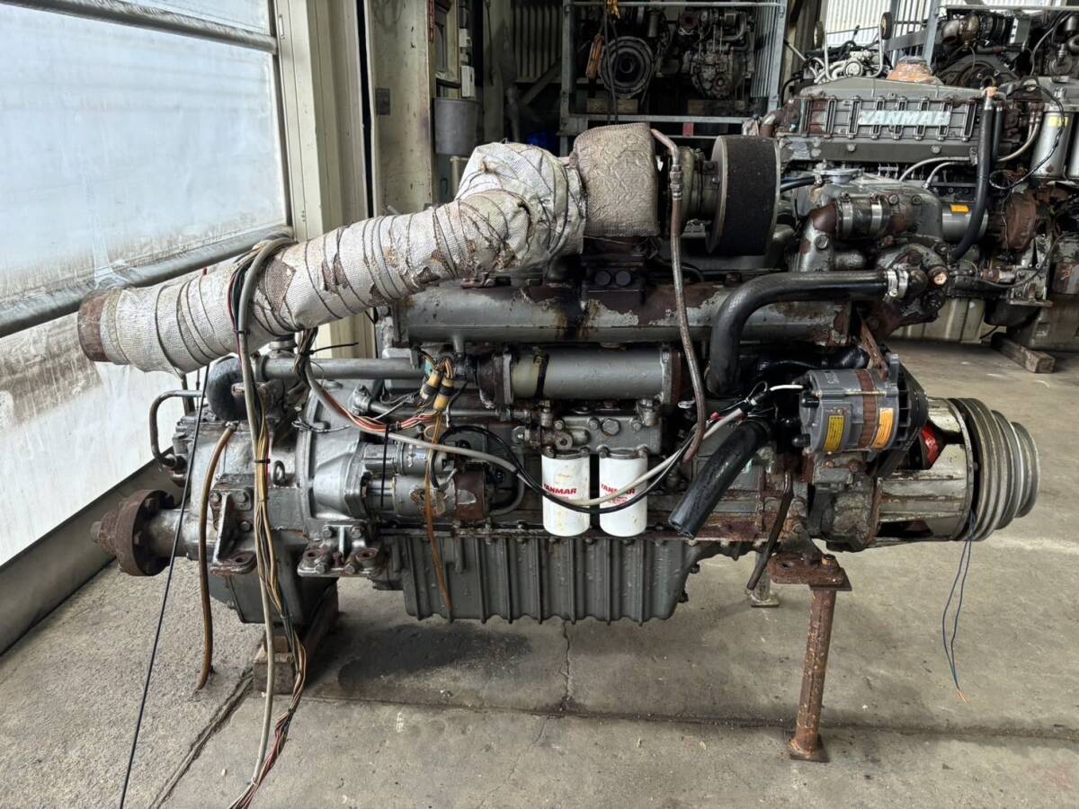 yanmar ヤンマー船内機 6CHK-HT 155馬力 最大180馬力 減速比 yanmar ヤンマー船内機 6CHK-HT 155馬力 最大180馬力 減速比