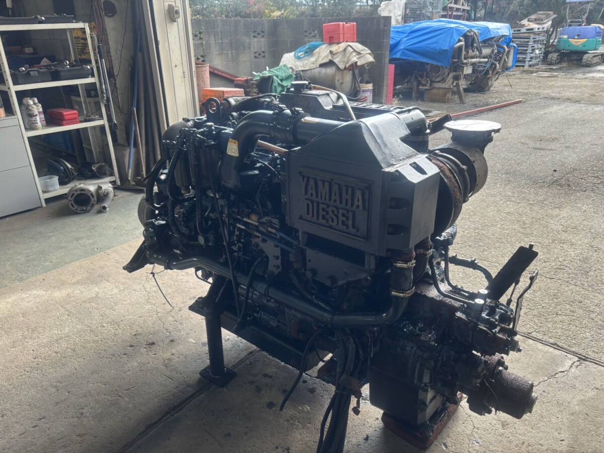 ヤマハ船内機 MD386KUH 175馬力 最大230馬力 減速比:3.05 電 ヤマハ船内機 MD386KUH 175馬力 最大230馬力 減速比:3.05 電