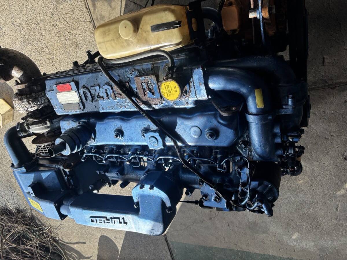 いすゞ船内機 UM6BG1TCX2 285馬力 最大350馬力 減速比:2.91 いすゞ船内機 UM6BG1TCX2 285馬力 最大350馬力 減速比:2.91