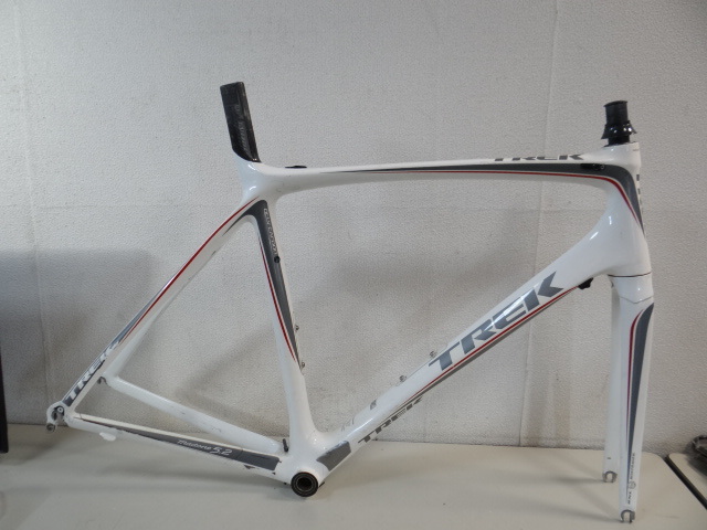 H3568 TREK トレック Madone 5.2 カーボンフレーム OCLV CARBON /RXL BONTRAGER 2008 サイズ58?