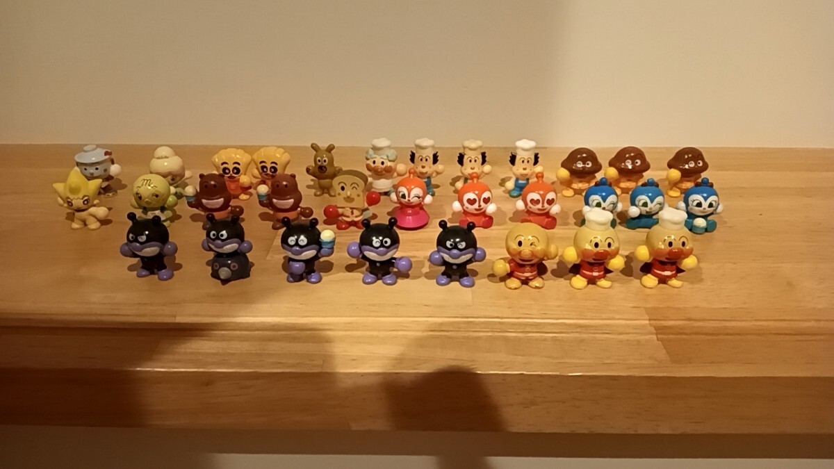 アンパンマン バスボールフィギュア まとめ売り ミニフィギュア アンパンマンと仲間たち ドキンちゃん ばいきんまん
