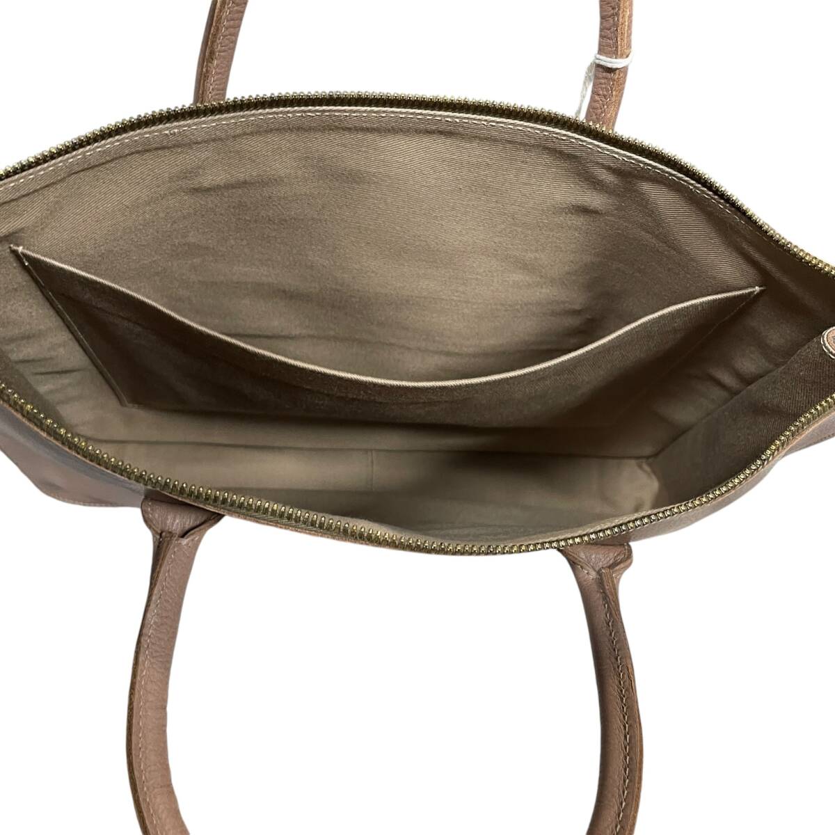 ◆未使用品◆イルビゾンテ IL BIZONTE ブリーフバッグ レザー ビジネスバッグ 男女兼用 D0308..EP 980 TORTORA Q74859NH