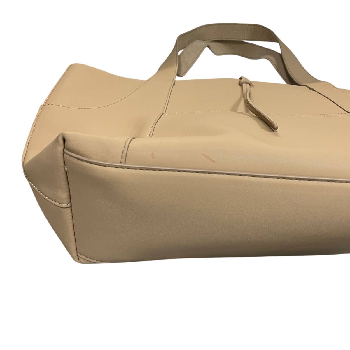 ◆中古品◆ZARA レザーショルダーバッグ ザラ トートバッグ ハンドバッグ 男女兼用 ベージュ グレージュ ブラウン 大容量 Q77030NE_画像7