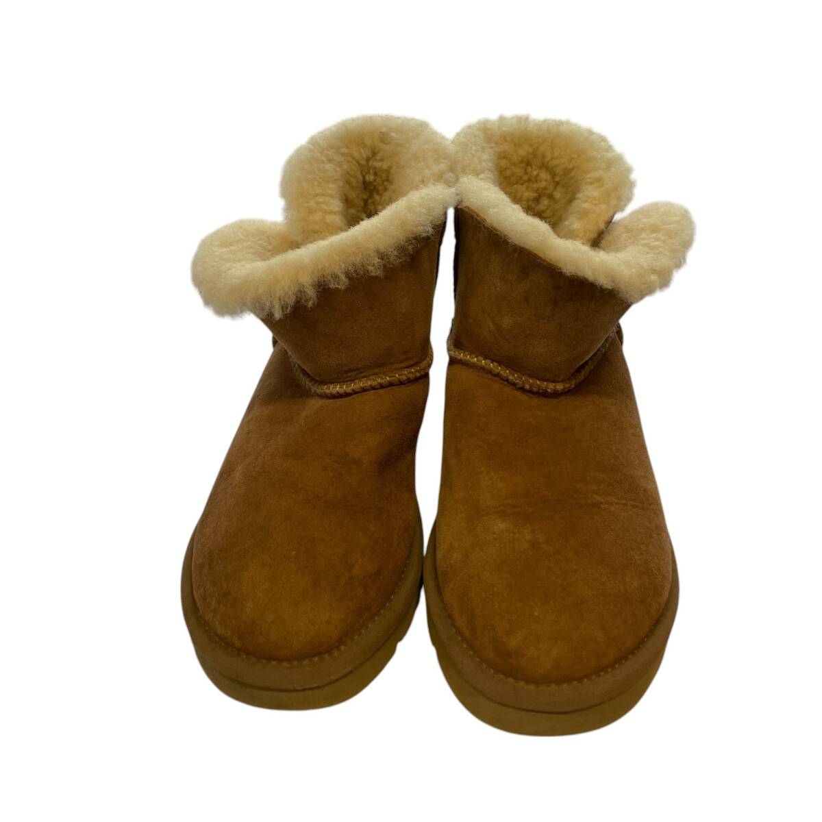 ◆中古品◆UGG ムートンブーツ ハーフ F19013DS ベージュ 25.0cm EU39 アグ ボタン レデイース X79548NC