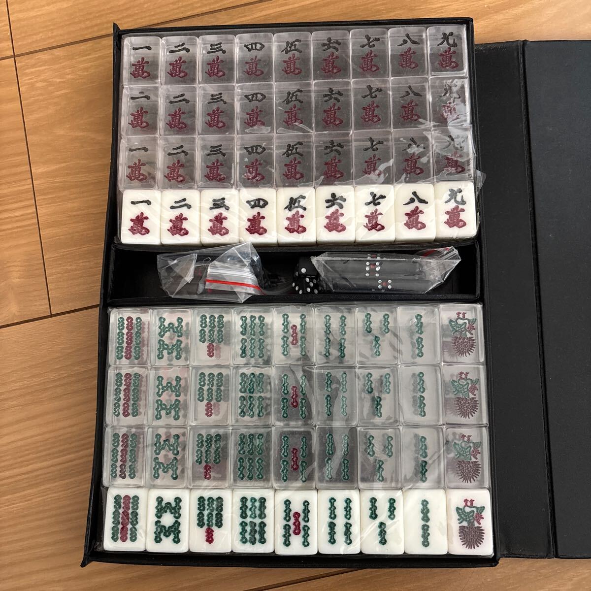 鷲巣麻雀牌 透明 点棒 透明牌 アカギ ボードゲーム サイコロ スケルトン 麻雀