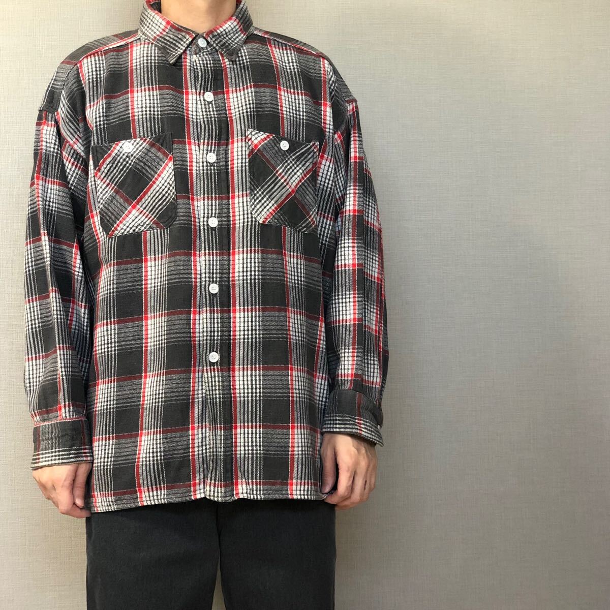 60s King Kole ネルシャツ マチ付き ヴィンテージ 白 黒 赤 60s King Kole ネルシャツ マチ付き ヴィンテージ 白 黒 赤