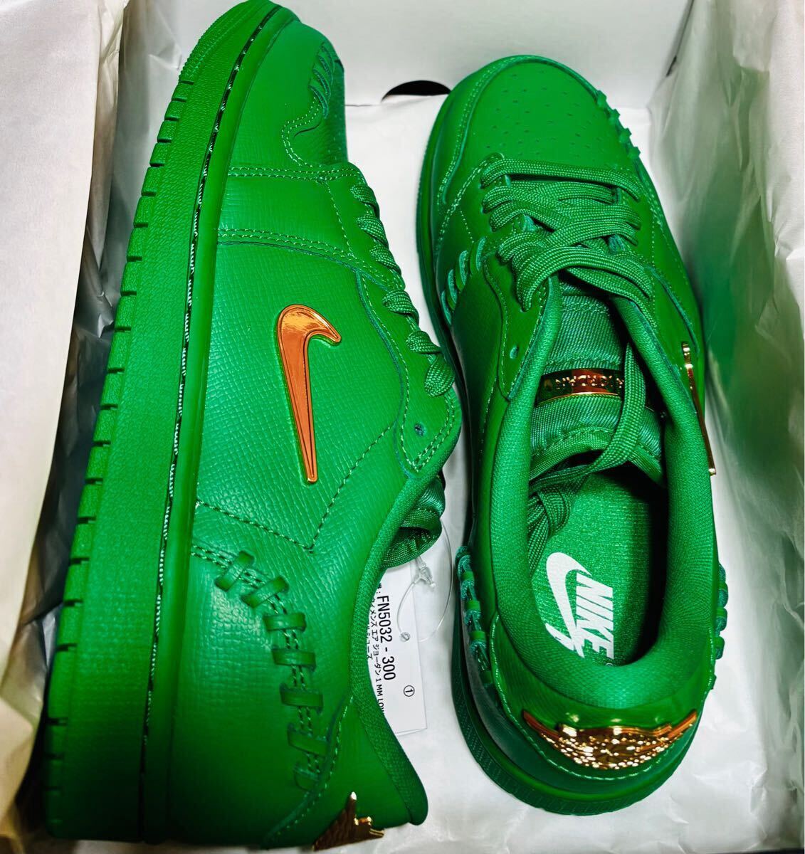 * включая доставку # новый товар 25.0cm# Nike воздушный Jordan 1LOWmesodoob макияж зеленый / Gold AIR JORDAN 1 WMNS[ обычная цена.20350 иен ]