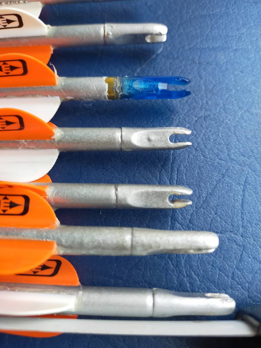 EASTON X7 アルミ矢10本セット　長さ約67.5cm　羽根等補修済み　アーチェリー