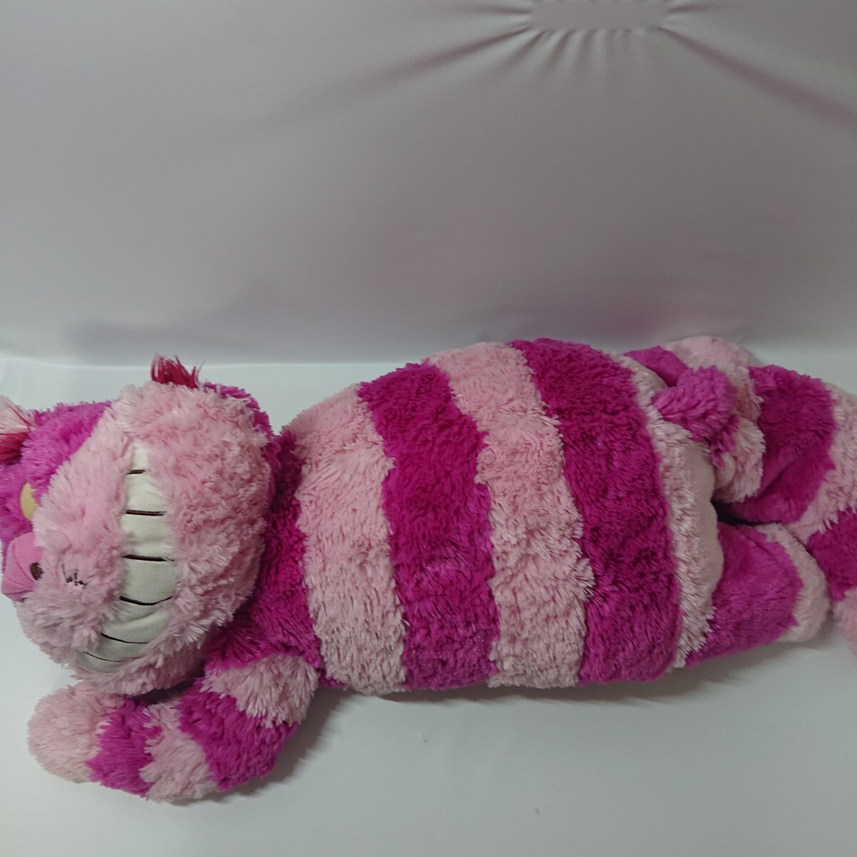 ディズニーストア チシャ猫 ぬいぐるみ だきまくら チシャネコ ディズニーストア チシャ猫 ぬいぐるみ だきまくら チシャネコ