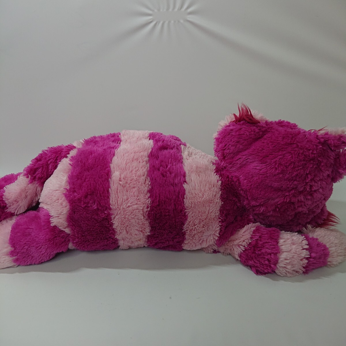 ディズニーストア チシャ猫 ぬいぐるみ だきまくら チシャネコ ディズニーストア チシャ猫 ぬいぐるみ だきまくら チシャネコ