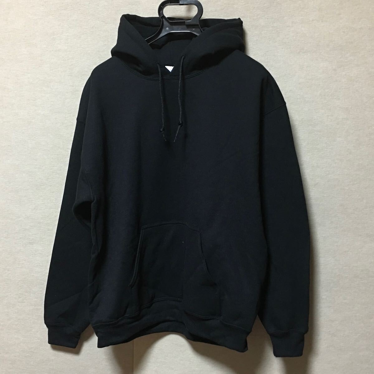 新品未使用 GILDAN ギルダン カブリパーカー ブラック 黒 XL_画像1