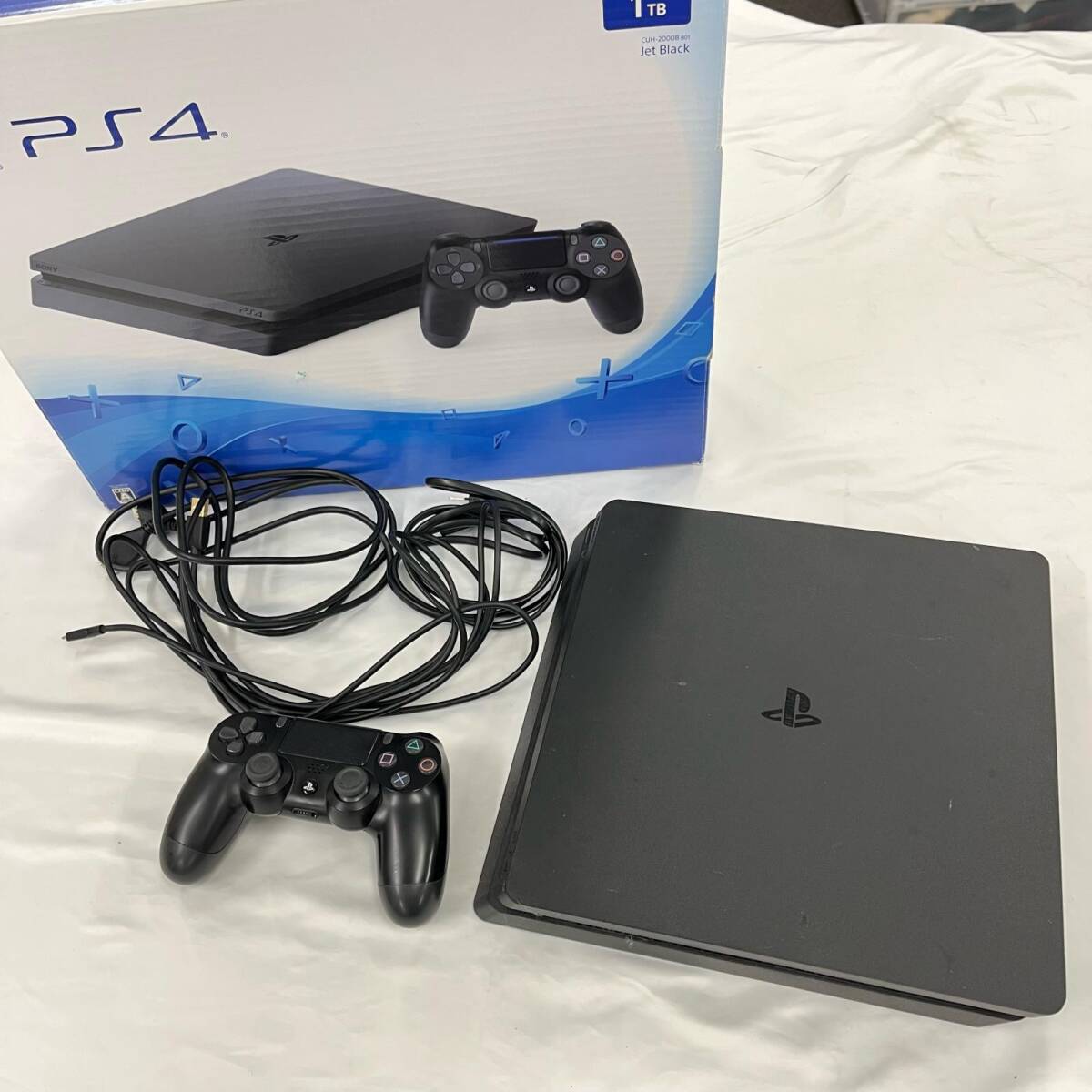 J735★ プレイステーション4 PlayStation4 ゲームハード 1TB ゲーム機 ソニー SONY CHU-2000B