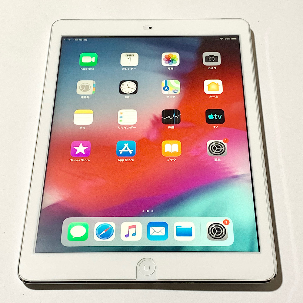 充電54回のみ ★ iPad Air 9.7インチ 16GB シルバー docomo ★★ 新品同様の超美品 ★★