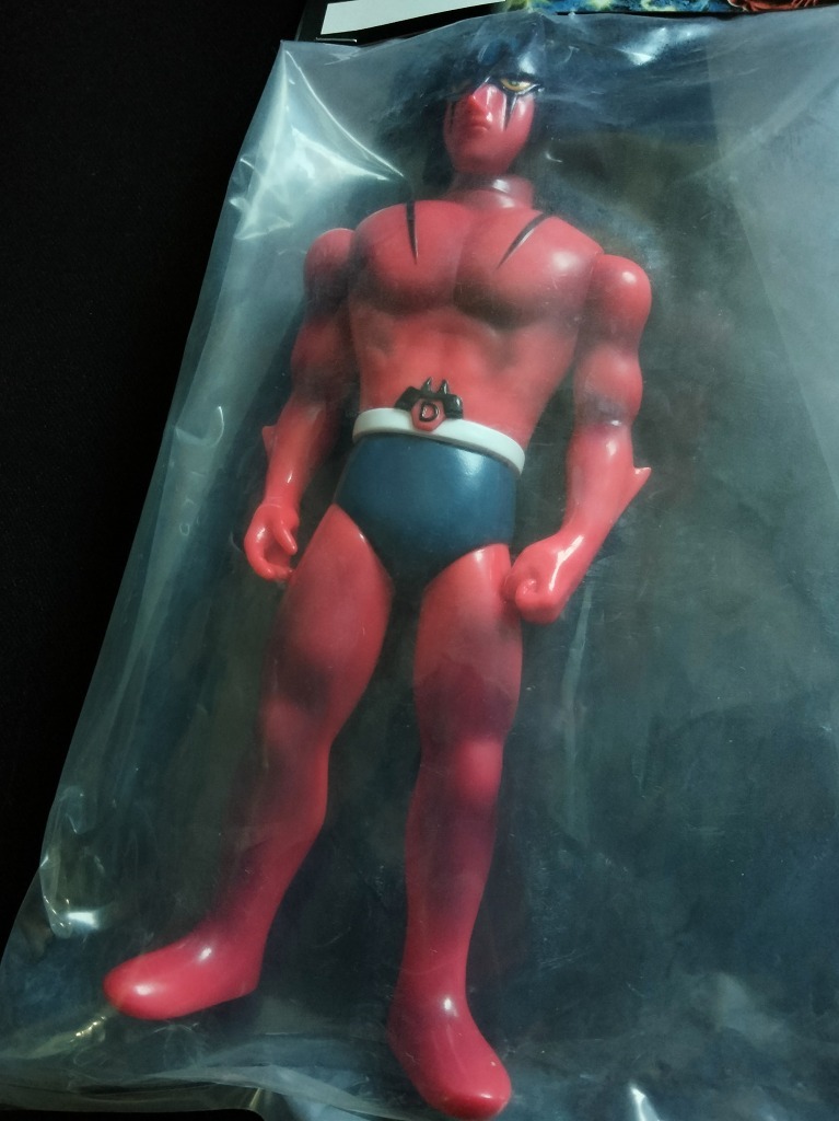 絶版ソフビ デビルマン シカルナ工房 限定色 赤 未開封 絶版ソフビ デビルマン シカルナ工房 限定色 赤 未開封