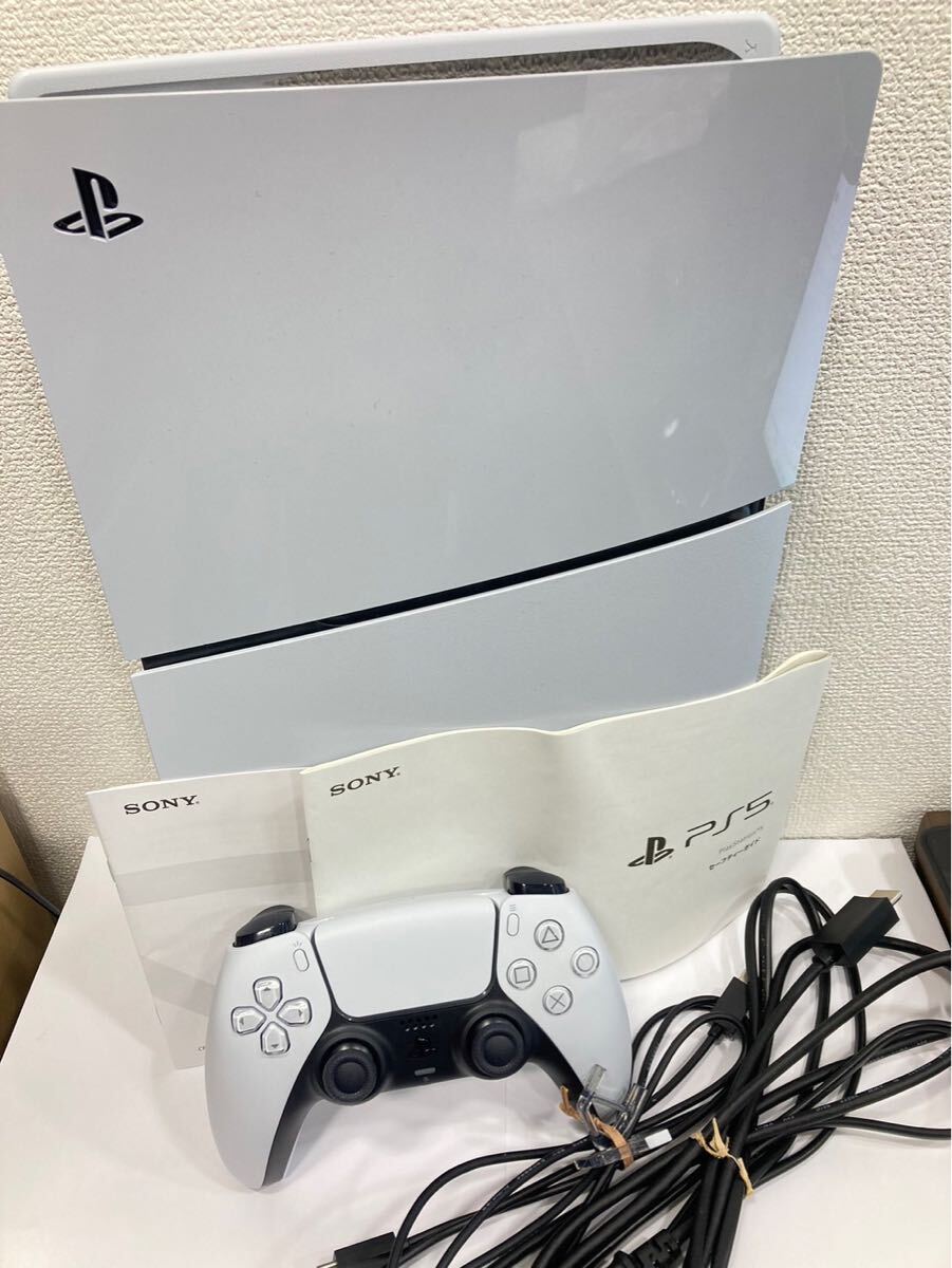 TE☆1円〜中古 美品 SONY PlayStation5 PS5 Digital Edition CFI TE☆1円〜中古 美品 SONY PlayStation5 PS5 Digital Edition CFI