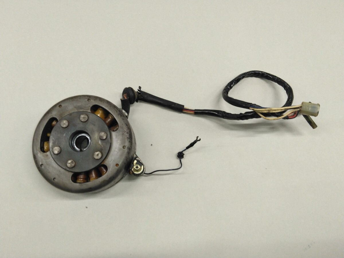 rz250 rz350 4LO 4UO　ステーターコイル フライホイール　検　外装　マフラー　シート　ダイナモ　エンジン　ジェネレーター