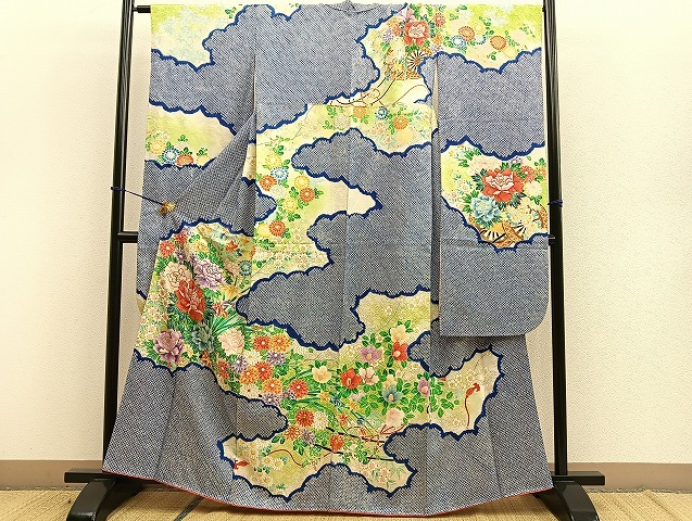 平和屋着物■豪華振袖　絞り　駒刺繍　雲重ね草花文　金彩　正絹　逸品　BAAL4028kj