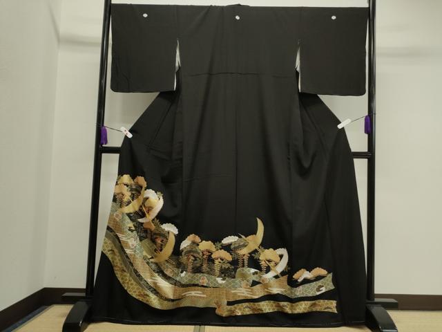 平和屋着物■豪華黒留袖　駒刺繍　飛鶴文　金彩　逸品　CAAI5949th