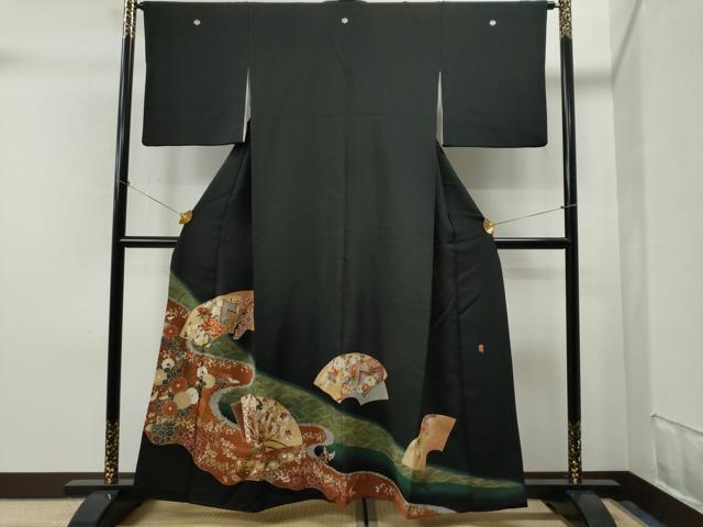 平和屋着物■豪華黒留袖　作家物　駒刺繍　地紙重ね御所車花文　金銀彩　正絹　逸品　CAAJ3068yc