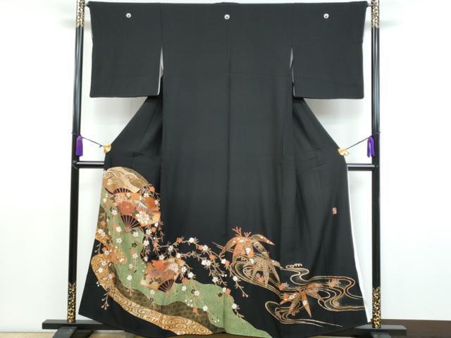 平和屋着物■豪華黒留袖　作家物　刺繍　扇面流水花鳥文　金彩　正絹　逸品　CAAK0451fb