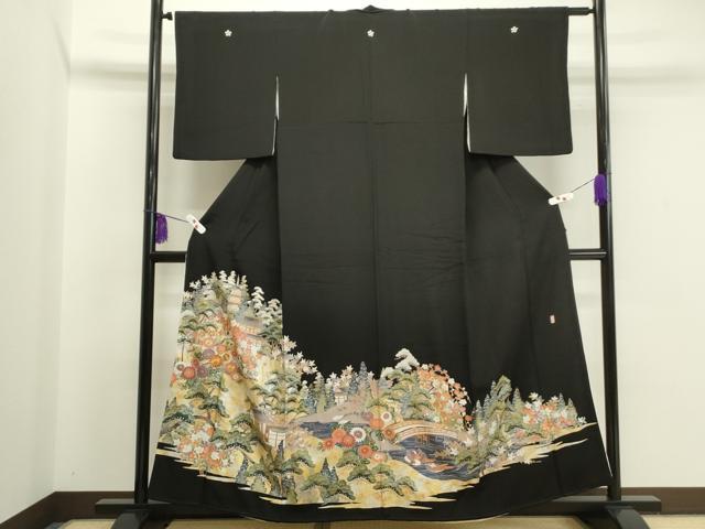 平和屋着物■豪華黒留袖　駒刺繍　風景文　金銀彩　鬼しぼ縮緬　正絹　逸品　CAAJ3839th