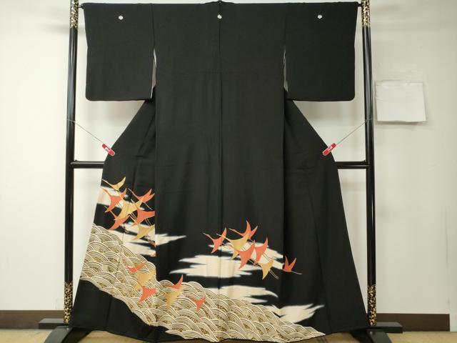 平和屋着物■豪華黒留袖　駒刺繍　流水飛鶴文　暈し染め　金彩　正絹　逸品　CAAJ4200ev