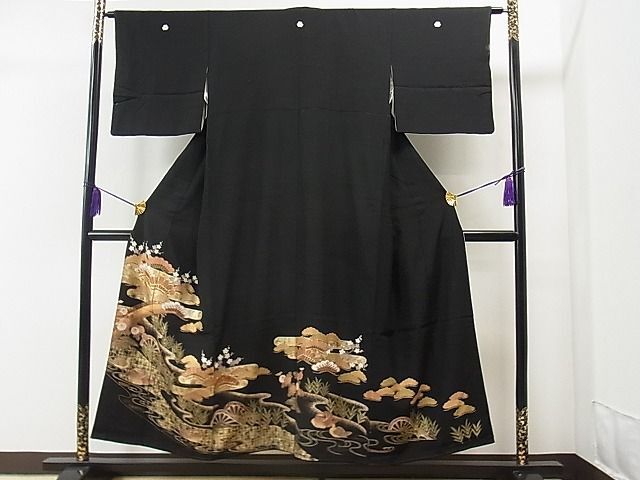 平和屋着物■豪華黒留袖　駒刺繍　鴛鴦片輪車枝梅文　金彩　逸品　CAAB2506yc