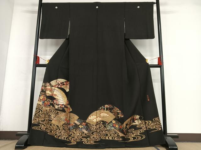 平和屋着物■豪華黒留袖　作家物　漆金蒔絵　地紙重ね花文　暈し染め　金彩　正絹　逸品　AAAM9329zg