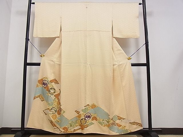 平和屋着物■豪華色留袖　駒刺繍　松皮取り吉祥花文　金彩　逸品　DAAB0777ud