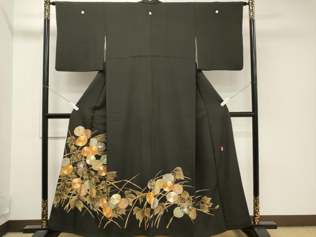 平和屋着物■豪華黒留袖　作家物　駒刺繍　草花文　正絹　逸品　CAAJ4118ev
