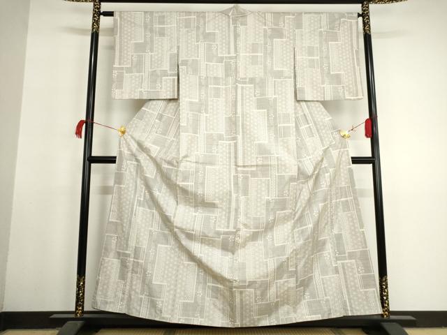 平和屋着物□本場大島紬 白大島 9マルキ 色紙重ね花文 正絹 逸品 平和屋着物□本場大島紬 白大島 9マルキ 色紙重ね花文 正絹 逸品