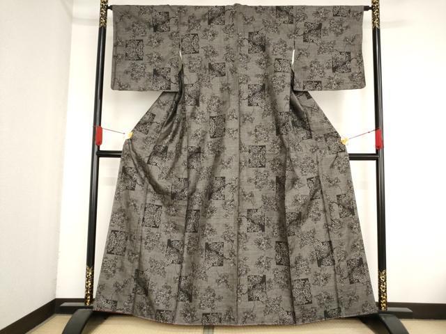 平和屋着物■本場大島紬　9マルキ　色紙草花文　正絹　逸品　未使用　AAAN7786bw