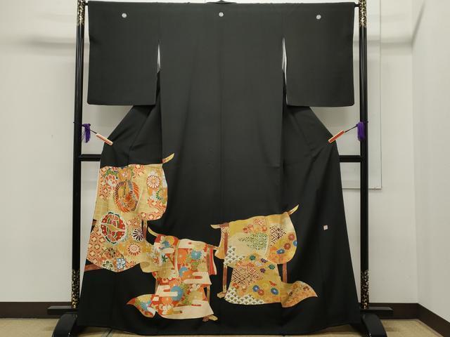 平和屋着物■豪華黒留袖　作家物　駒刺繍　誰が袖鳳凰花文　金彩　正絹　逸品　CAAJ9142ut