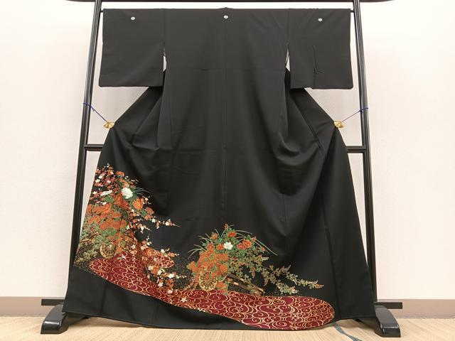 平和屋着物■豪華黒留袖　流水花車文　金彩　正絹　逸品　BAAM8969my
