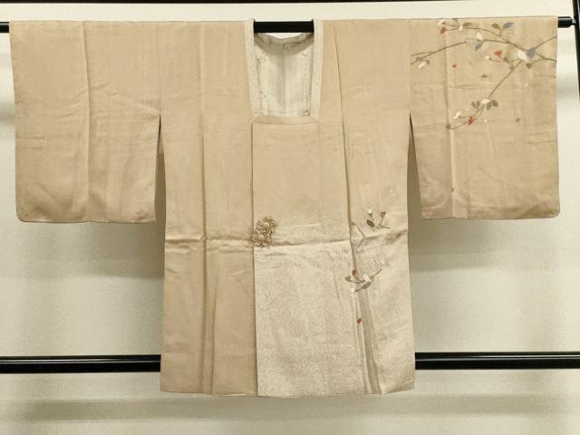 平和屋着物■道行コート　枝花文　たたき染め　金彩　正絹　逸品　CAAL4055dy