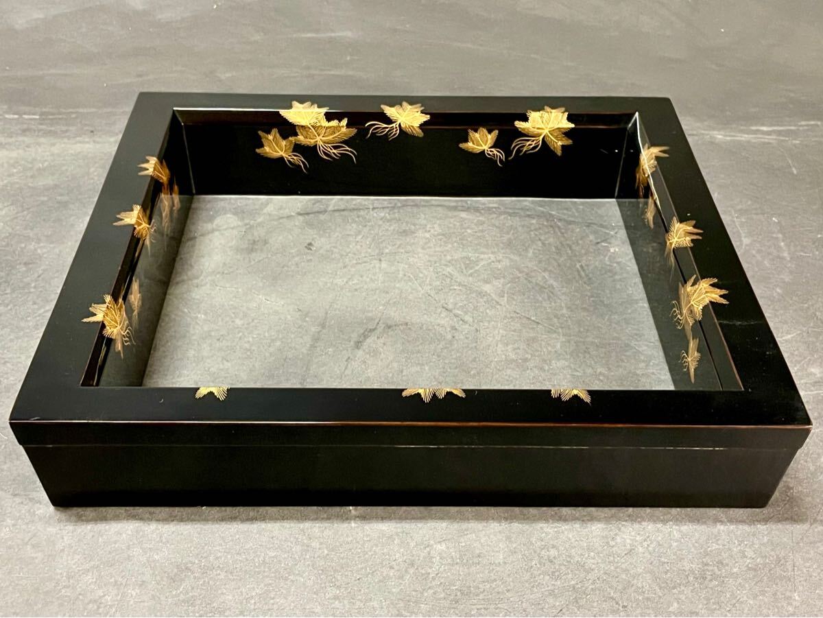 美品 未使用】「母」 若島屋 量平 輪島塗 根引松蒔絵 炉縁 共箱 美品 未使用】「母」 若島屋 量平 輪島塗 根引松蒔絵 炉縁 共箱