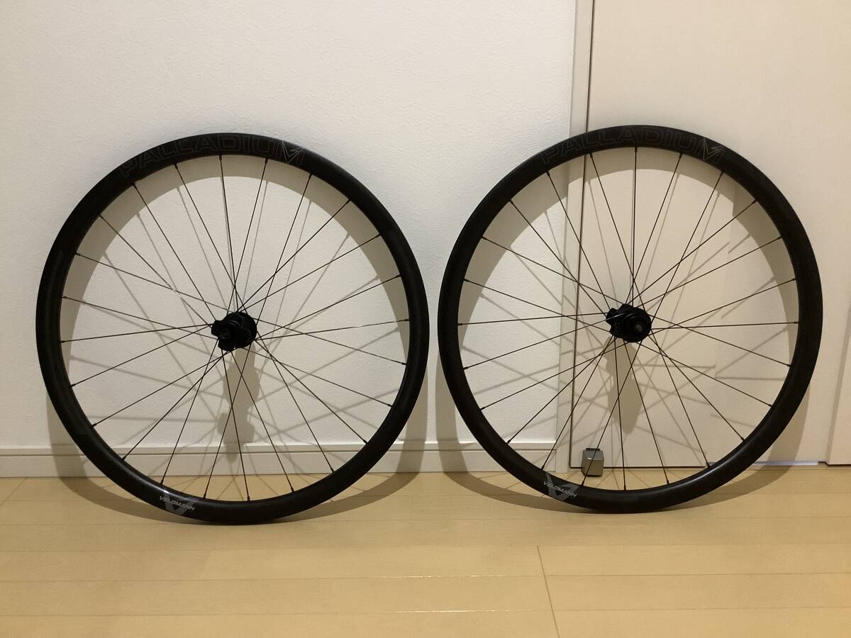 ビアンキ カーボンホイール Velomann Palladium 33mm シマノフリー 12S スペシャリッシマPRO 新品未使用品