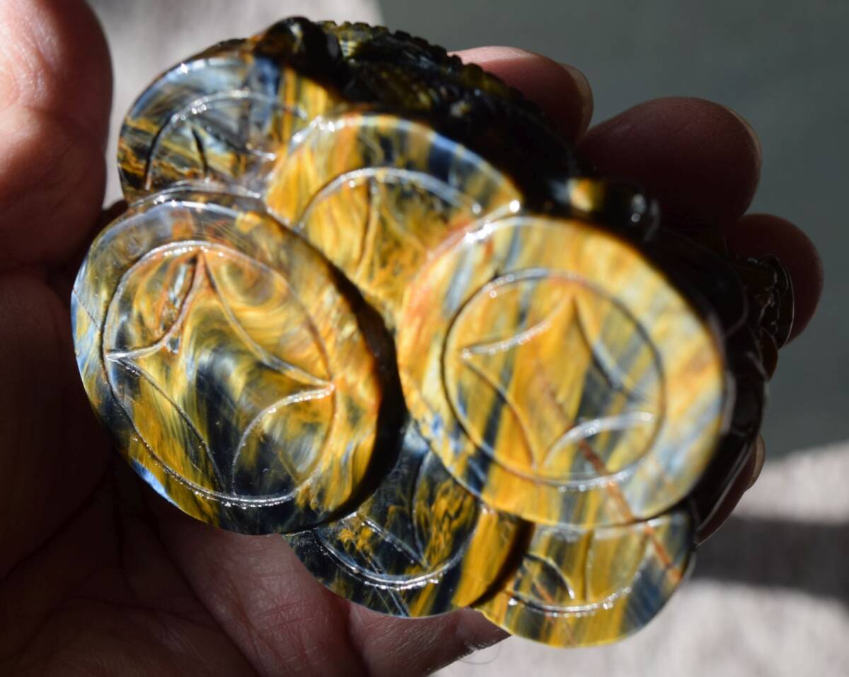 天然石卸、ピーターサイトロングイ、最高級品質、別格品、金運上昇。置物。_画像3