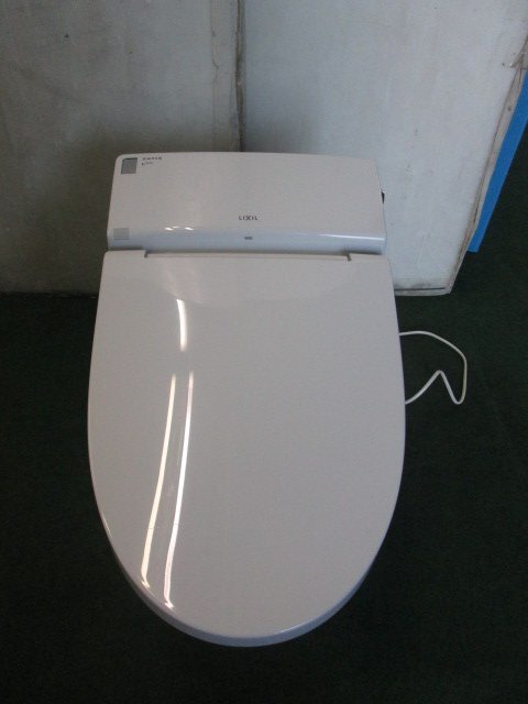 展示品 LIXIL トイレ DV-S516/BW1、GBC-S11S/BW1 リモコン 展示品 LIXIL トイレ DV-S516/BW1、GBC-S11S/BW1 リモコン